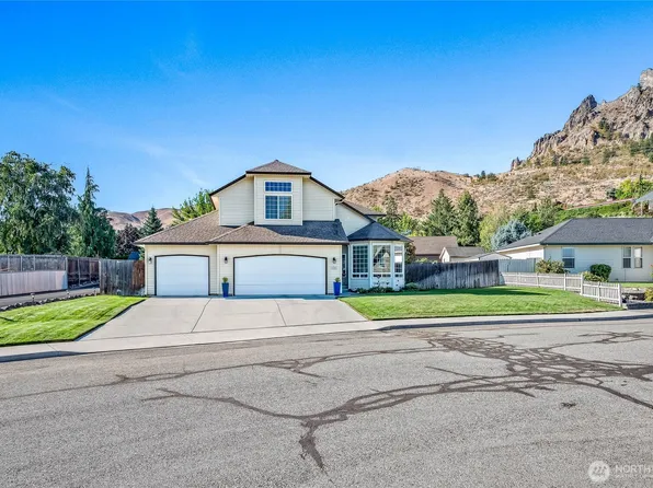 1232 Gossman Lane, Wenatchee, WA 98801
