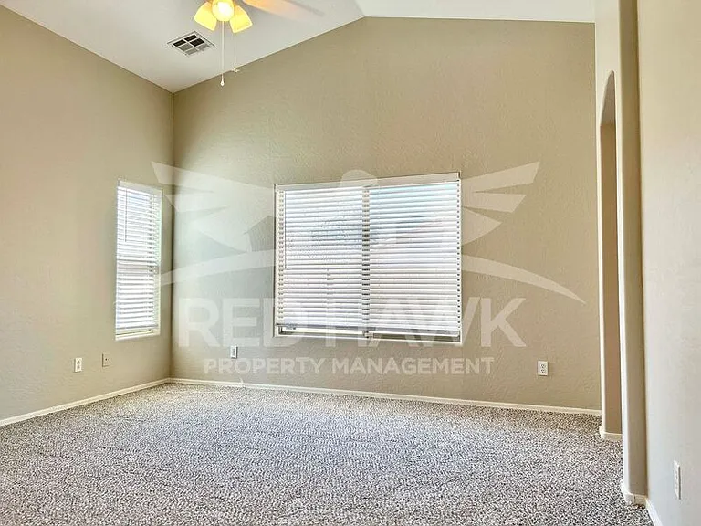3162 W Sunshine Butte Dr — Photo 8