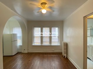 6818 N Wayne Ave APT 308, Chicago, IL 60626