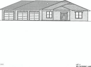 429 Mayberry Ln, Central Point, OR 97502
