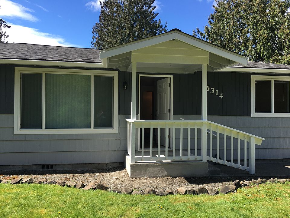 Cute 3bdrm 2 bath Bungalow