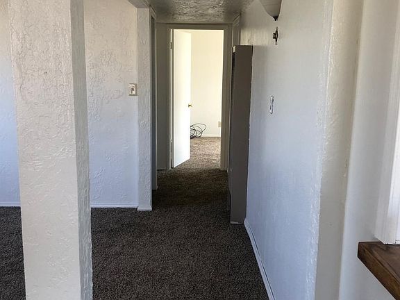 3rd image of 15087 Culley St