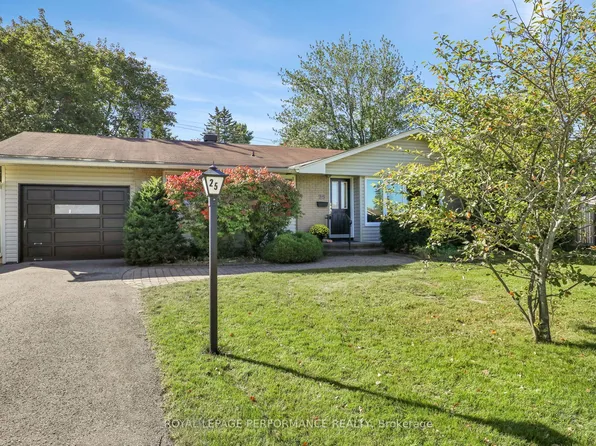 25 Thorncliff Pl, Ottawa, ON K2H 6L4