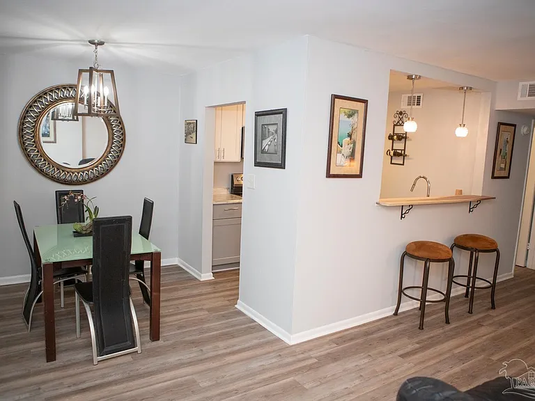 300 Bayou Blvd #106 — Photo 19