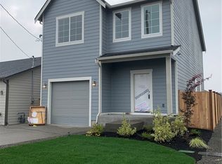 916 132th Street Ct S, Tacoma, WA