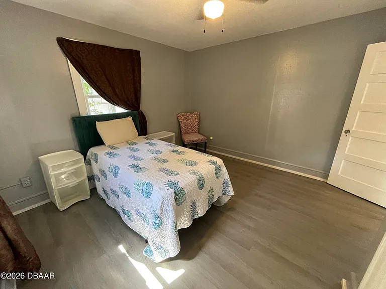 411 N Oleander Ave #5 — Photo 20