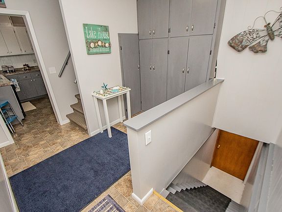 5th image of 24621 McClelland Dr