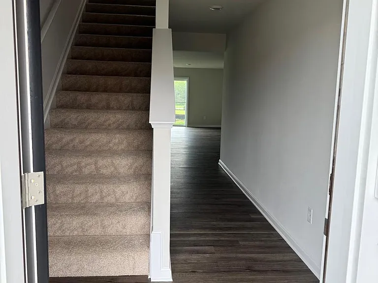 123 Avery Dr — Photo 30