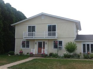 281 Capstan Ave, Mystic, CT 06355
