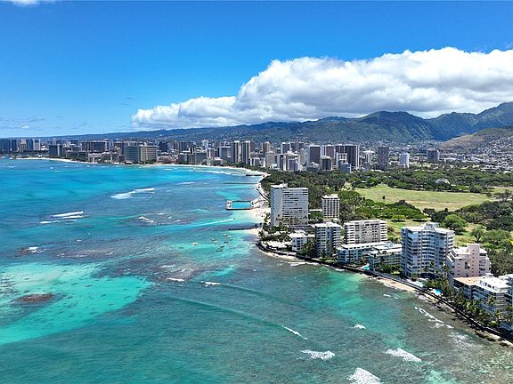 2nd image of 3003 Kalakaua Ave APT 6A