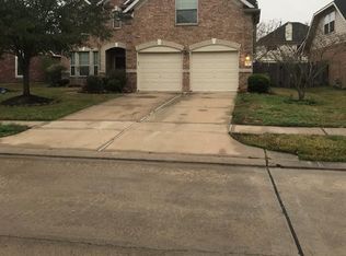 19330 Linden Meadow Ln, Richmond, TX 77407