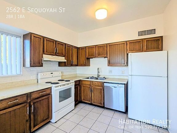 2nd image of 2562 E Sequoyah St