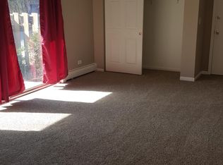 444 Cavalier Ct APT 3, West Dundee, IL 60118