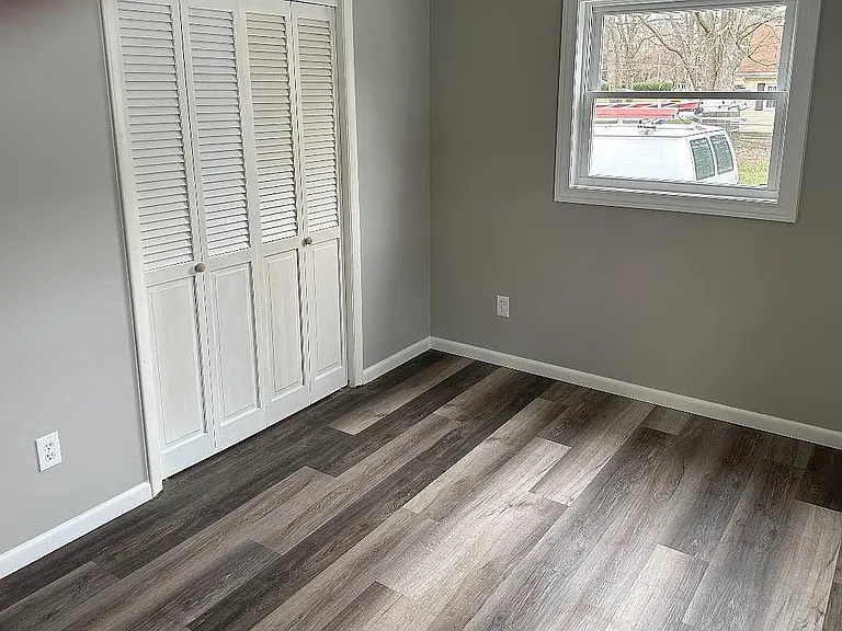 4050 Old King Rd #B — Photo 28