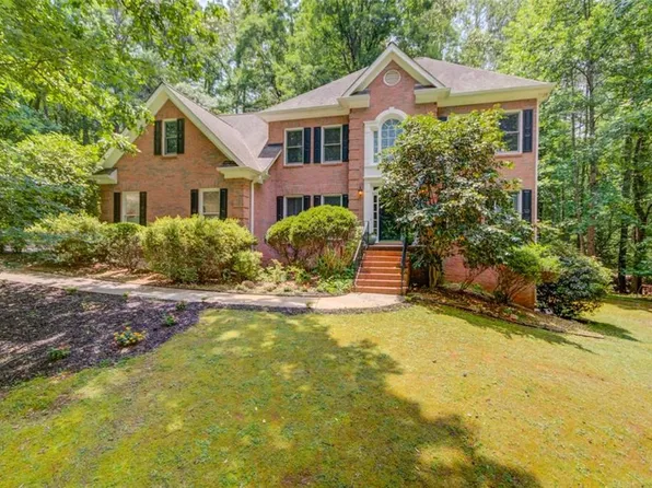 45 Upland Ln, Oxford, GA 30054