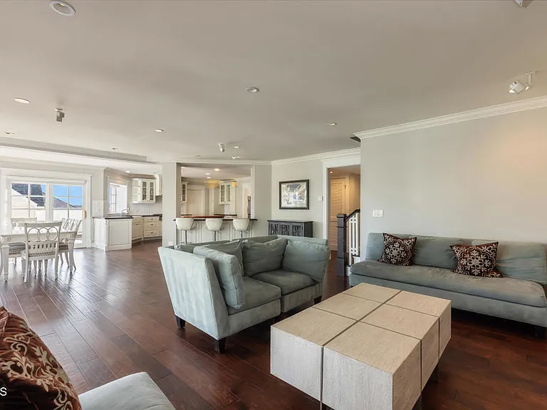 5188 Vista Miguel Dr — Photo 33