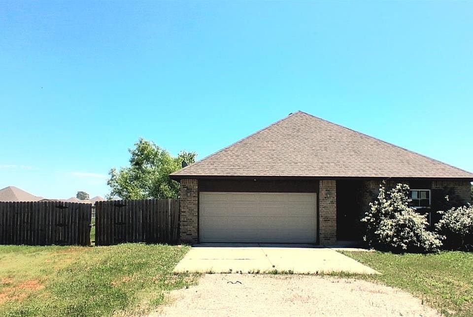 1st image of 15967 Prairie Rose Dr