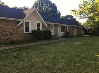 1268 Woodvale Dr, Gallatin, TN 37066