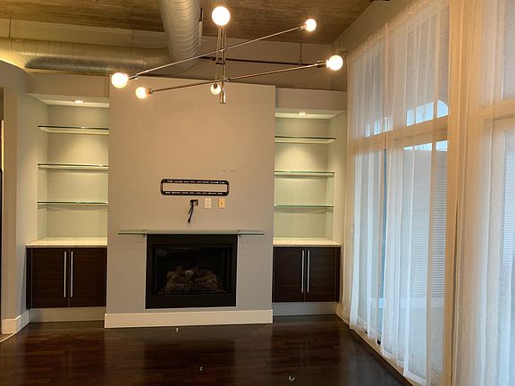 5th image of 4100 Forest Park Ave #415
