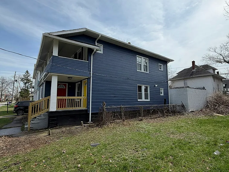 12104 Osceola Ave #UPPER — Photo 2