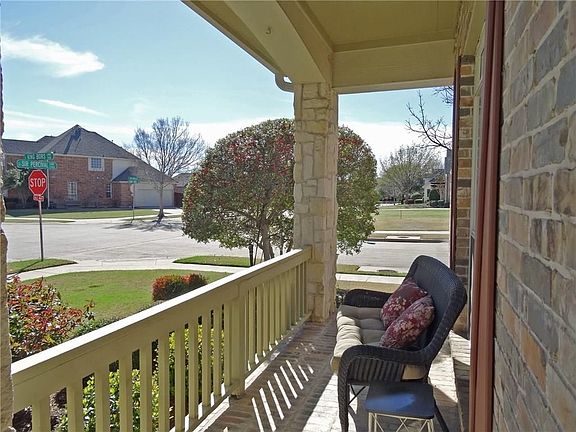 2nd image of 2507 Sir Percival Ln