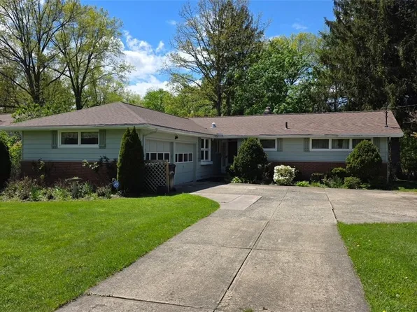 1034 N Pasadena Ave, Elyria, OH 44035