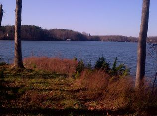 17 Virginia Key Dr, Union Hall, VA 24176