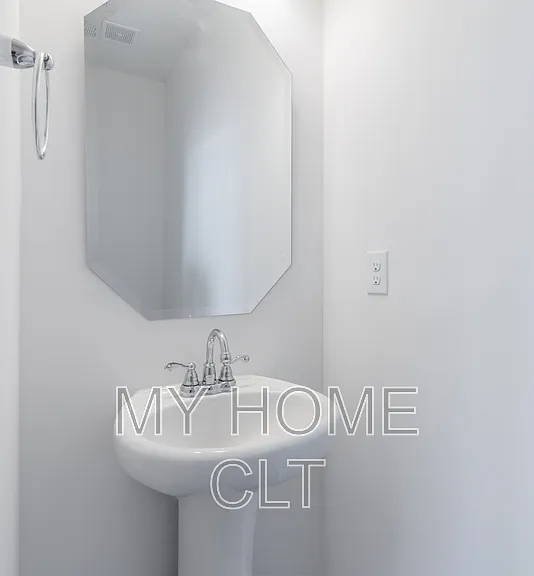 15010 Scoter St #1 — Photo 32