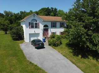 494 Universe Dr, Martinsburg, WV 25404