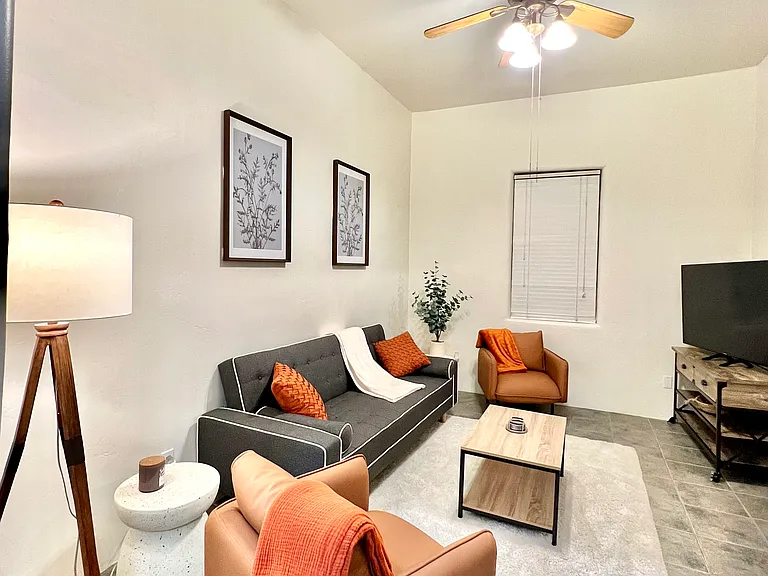 244 S Railroad Ave — Photo 6