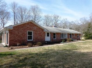 107 Dana Dr, Oak Ridge, TN 37830