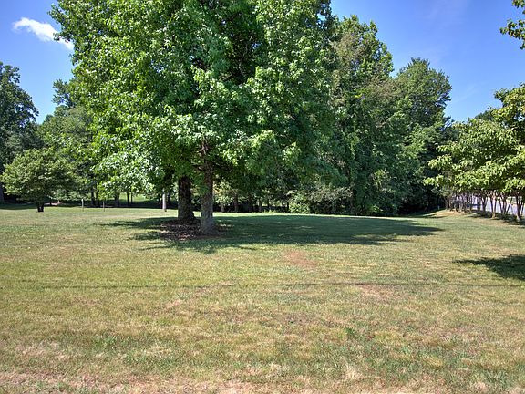 2nd image of 200 Cokesbury Dr