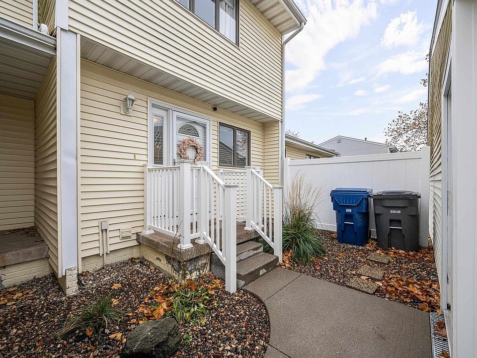 1st image of 3161 Willowwood Dr #1