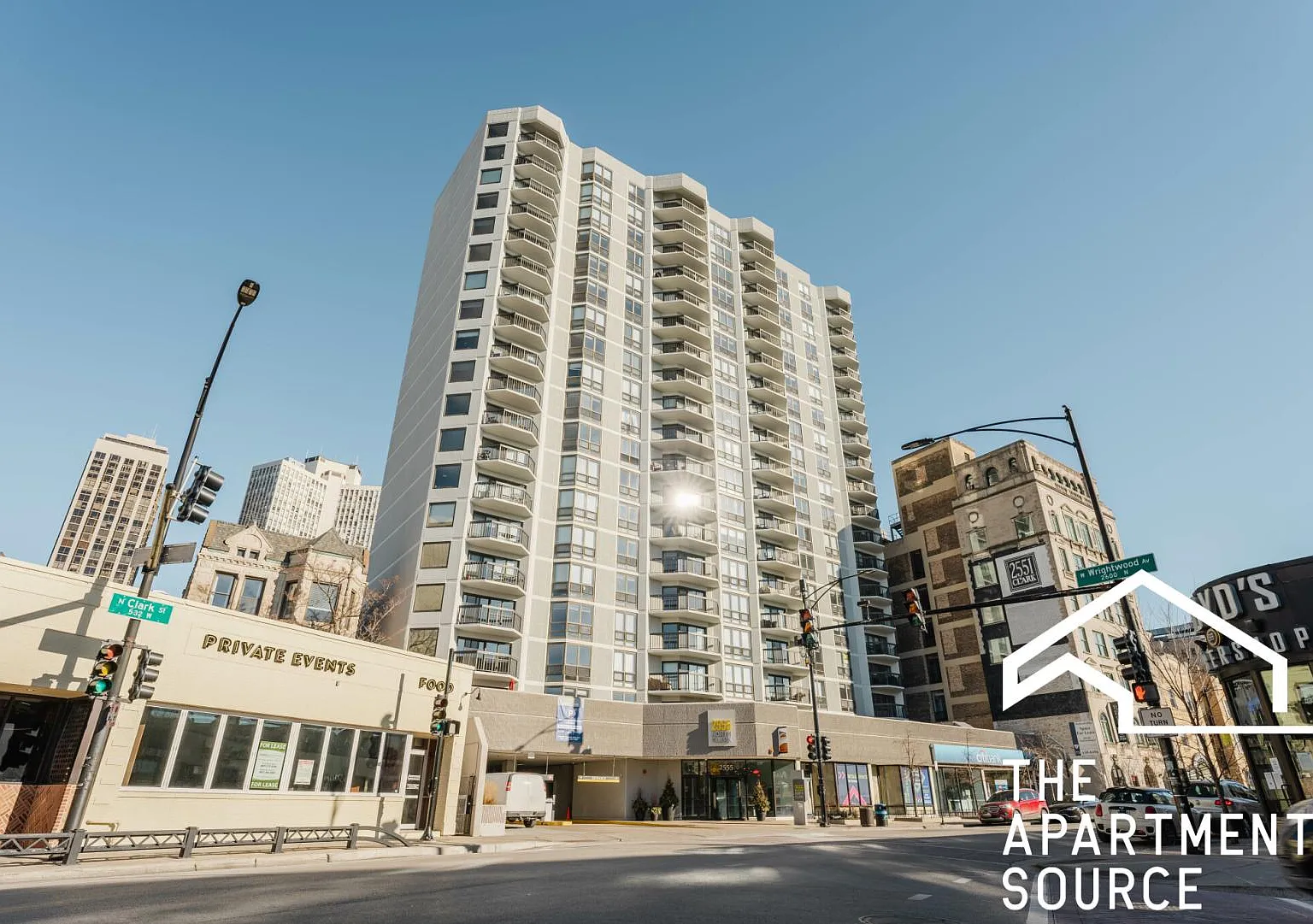 2 bed, 1105 sqft, $4,140 — Photo 3