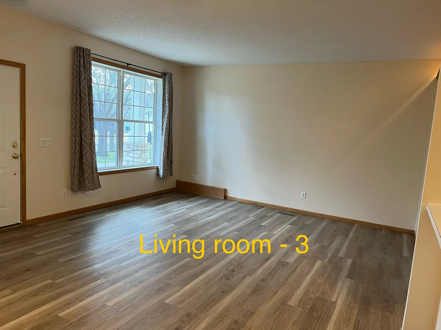 3 bed, 1520 sqft, $1,995 — Photo 3