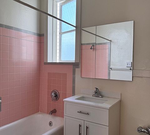 3rd image of 2200 Francisco St APT 10
