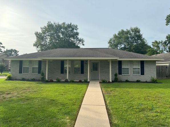 406 Topsail Way