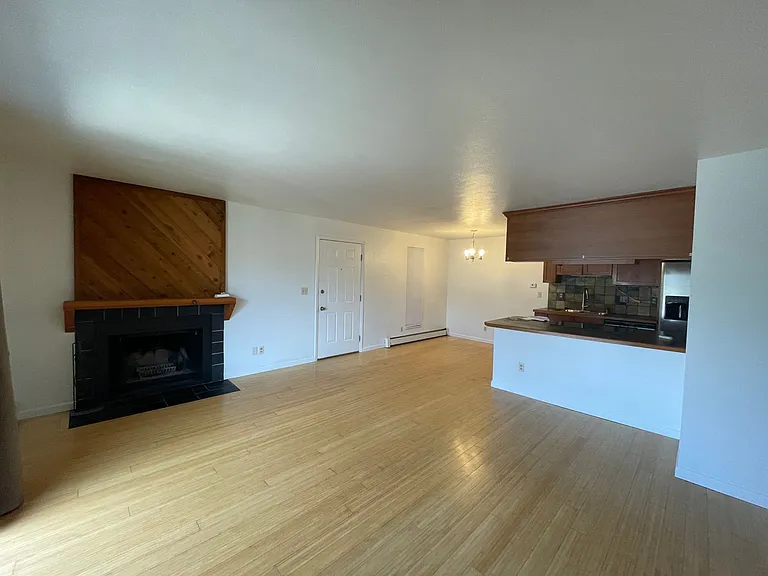 665 Manhattan Dr #207 — Photo 8