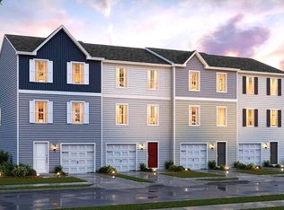 30 Scoter Rd, Hedgesville, WV 25427