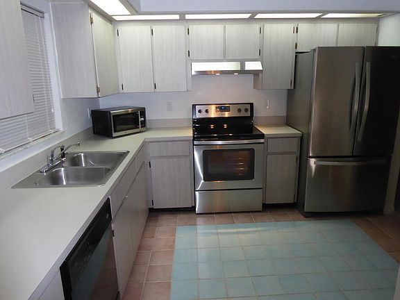 2nd image of 8199 28th Ave N
