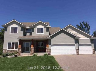 8359 Gatewater Dr, Monticello, MN 55362