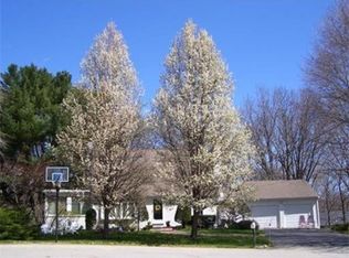 11 Hugh Strain Rd, Cohasset, MA 02025