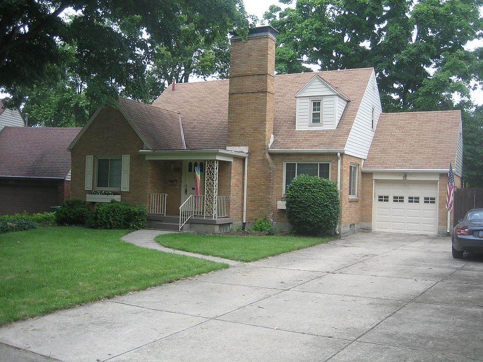 1st image of 217 Chatham Dr