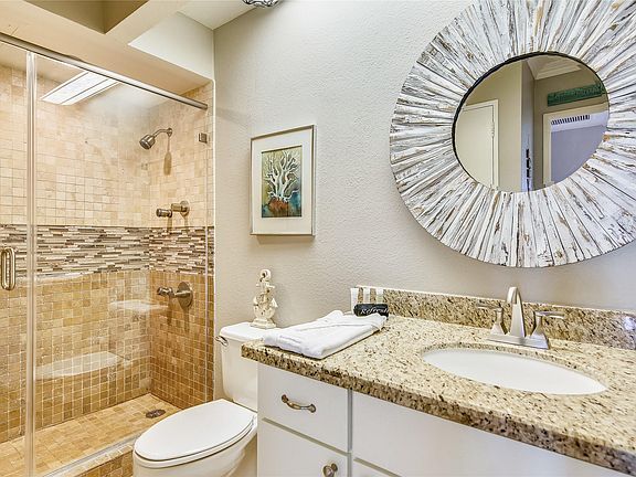 4th image of 5220 Seawall Blvd APT 934