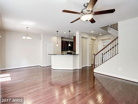 5th image of 16003 Pitner St