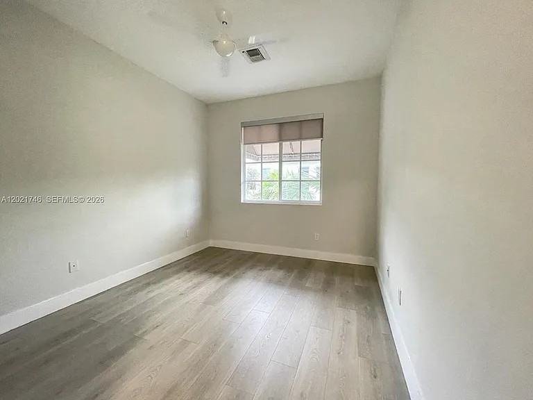 170 S Estate Way Way #7 — Photo 9