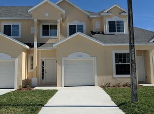 2471 Temple Grove Ln, Kissimmee, FL 34741