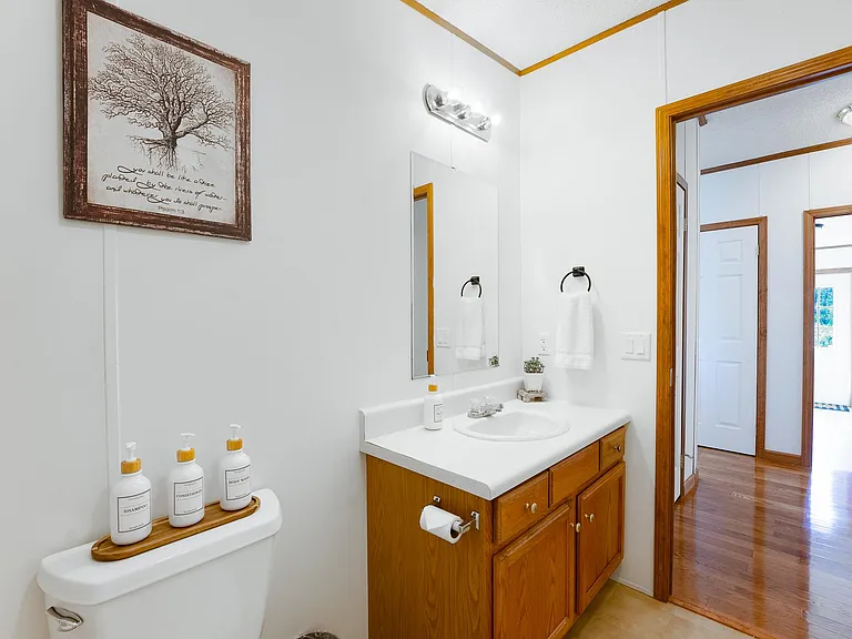 616 Layman Cir — Photo 24