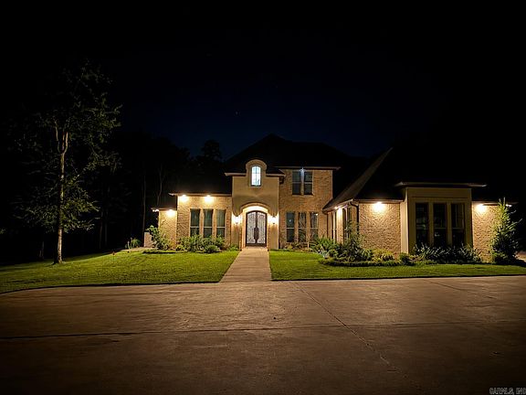 2nd image of 333 Augusta Dr