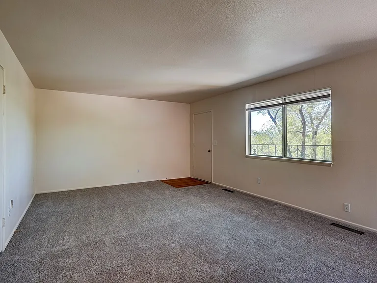 508 S Cortez St — Photo 5